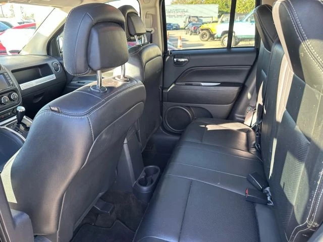 2017 Jeep Compass - Image 10 of 12