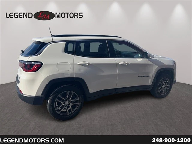 2017 Jeep Compass - Image 9 of 12