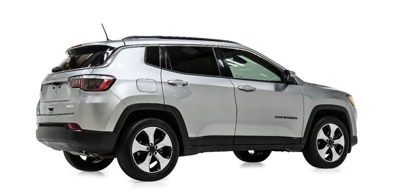 2017 Jeep Compass - Image 3 of 12