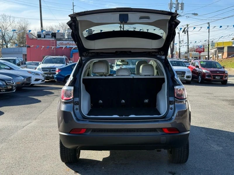 2017 Jeep Compass - Image 10 of 12