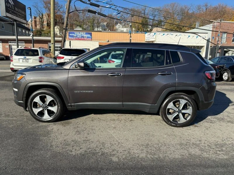 2017 Jeep Compass - Image 4 of 12