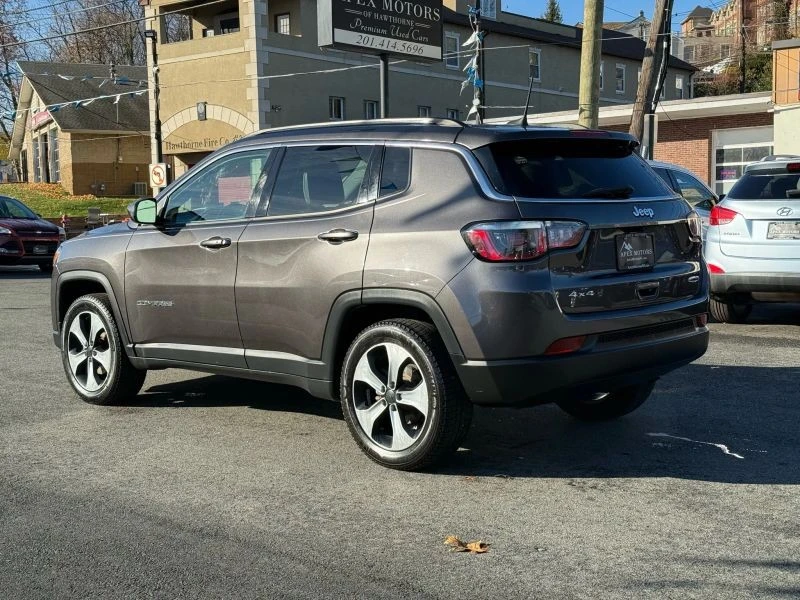 2017 Jeep Compass - Image 5 of 12