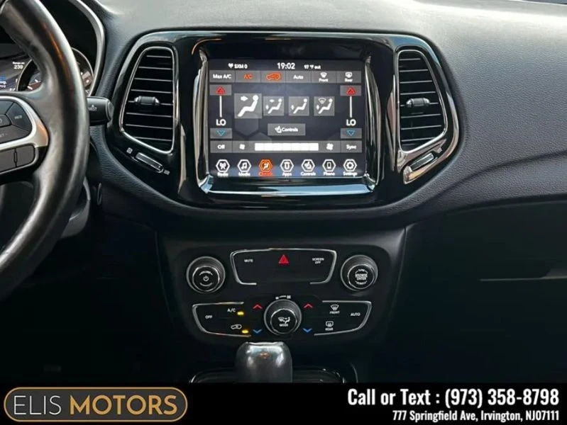 2017 Jeep Compass - Image 11 of 12
