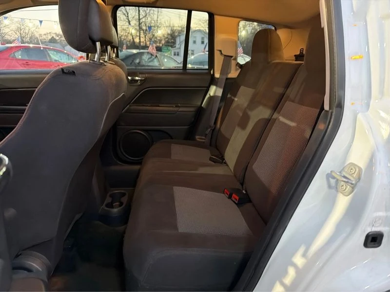 2017 Jeep Compass - Image 10 of 12