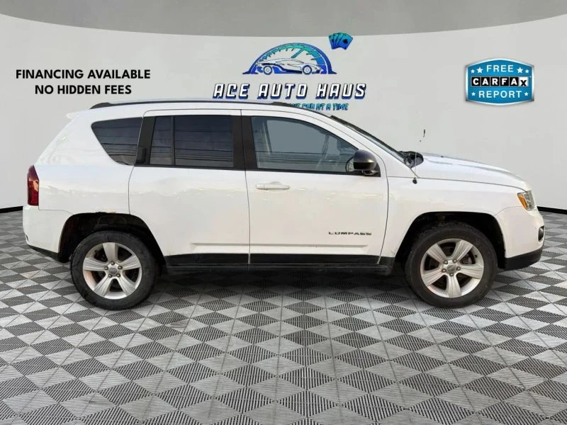 2017 Jeep Compass - Image 8 of 12