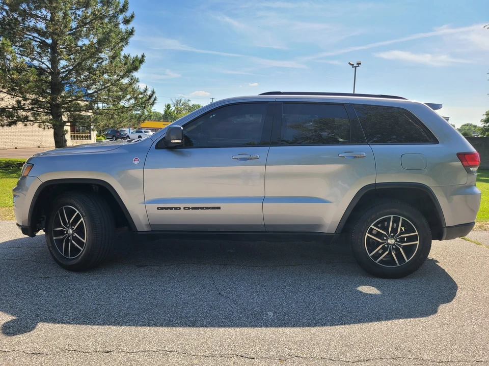 2017 Jeep WK2 Grand Cherokee - Image 2 of 12