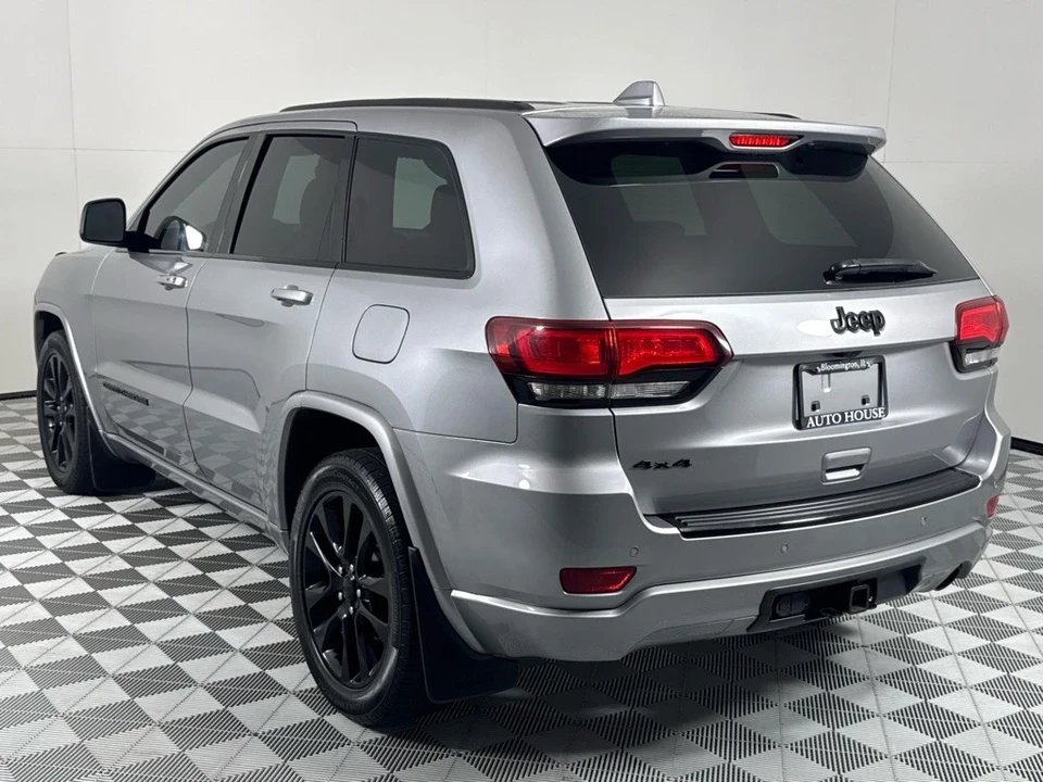 2017 Jeep WK2 Grand Cherokee - Image 7 of 12