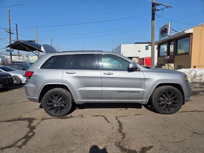 2017 Jeep WK2 Grand Cherokee - Image 2 of 12