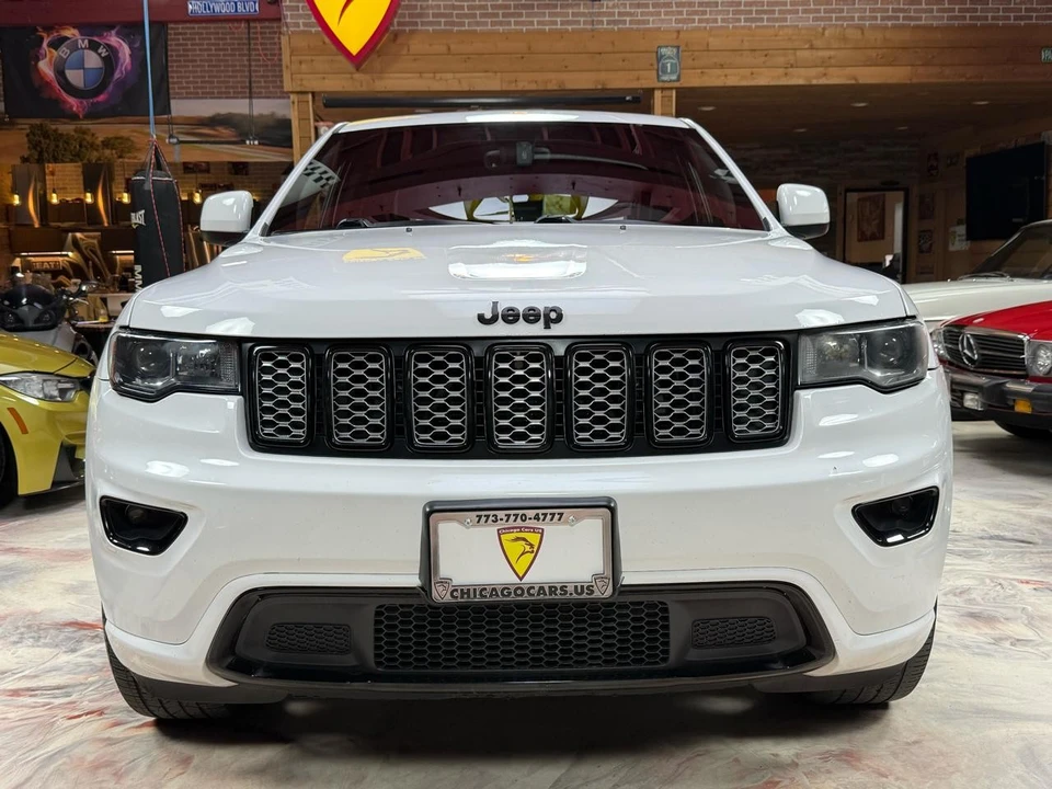 2017 Jeep WK2 Grand Cherokee - Image 2 of 31