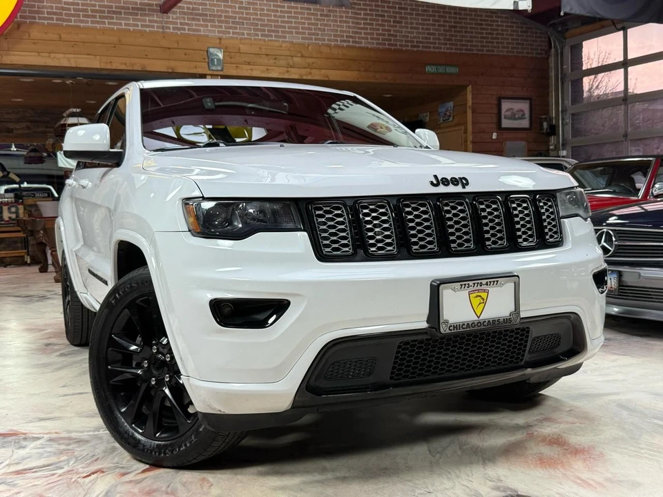 2017 Jeep WK2 Grand Cherokee - Image 3 of 31