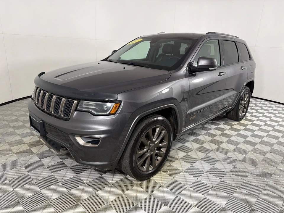2017 Jeep WK2 Grand Cherokee - Image 9 of 29