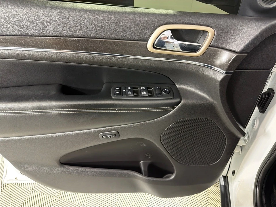 2017 Jeep WK2 Grand Cherokee - Image 11 of 28
