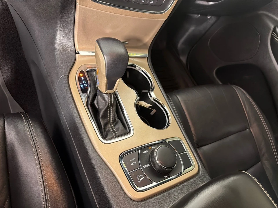 2017 Jeep WK2 Grand Cherokee - Image 19 of 28