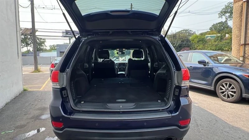 2017 Jeep WK2 Grand Cherokee - Image 9 of 12