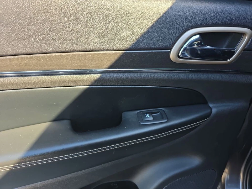 2017 Jeep WK2 Grand Cherokee - Image 9 of 12