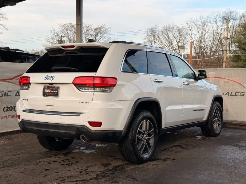 2017 Jeep WK2 Grand Cherokee - Image 9 of 12