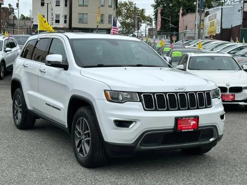 2017 Jeep WK2 Grand Cherokee - Image 3 of 12