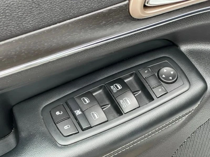 2017 Jeep KL Cherokee - Image 10 of 12