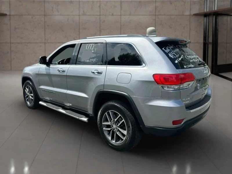 2017 Jeep WK2 Grand Cherokee - Image 9 of 12