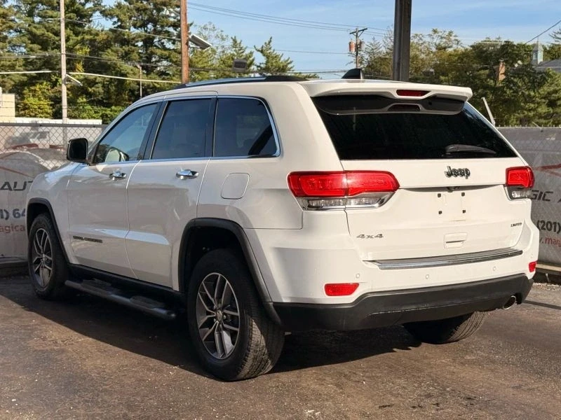 2017 Jeep WK2 Grand Cherokee - Image 9 of 12