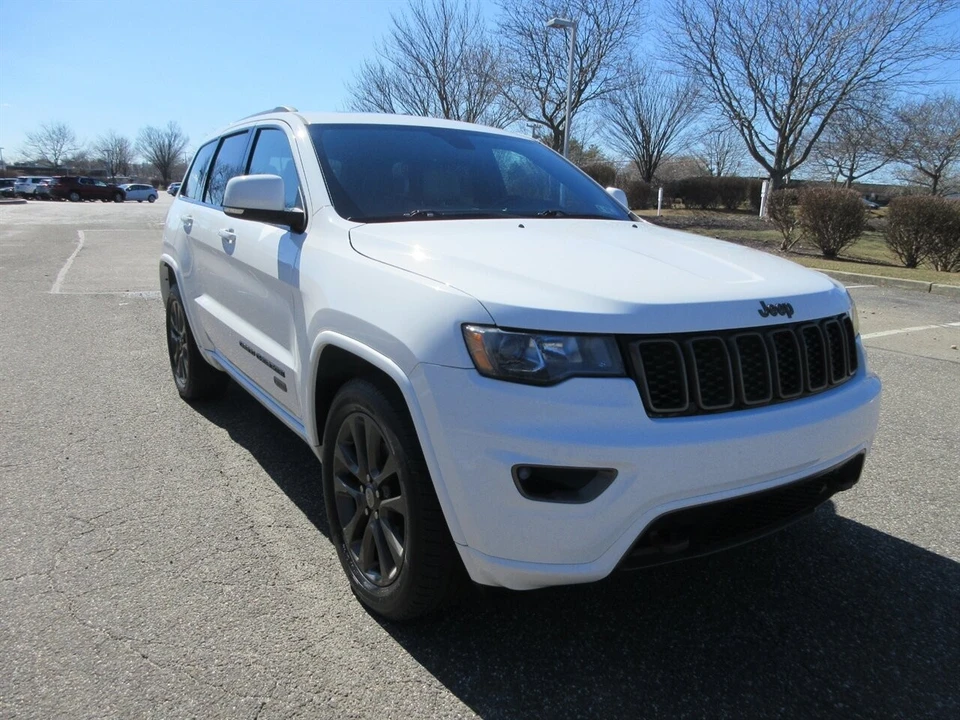 2017 Jeep WK2 Grand Cherokee - Image 2 of 21