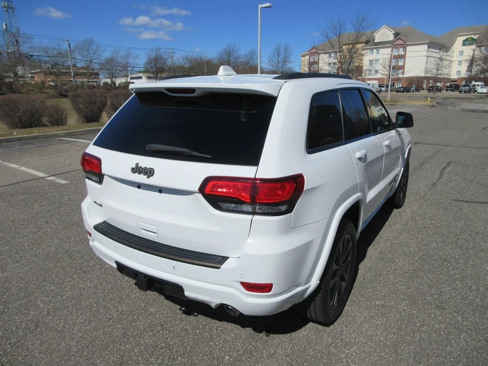 2017 Jeep WK2 Grand Cherokee - Image 8 of 21