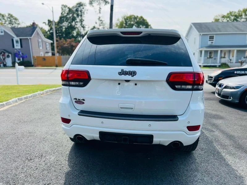 2017 Jeep WK2 Grand Cherokee - Image 5 of 12
