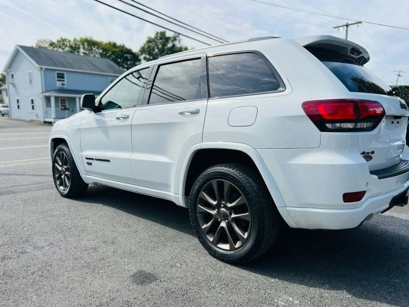 2017 Jeep KL Cherokee - Image 4 of 12