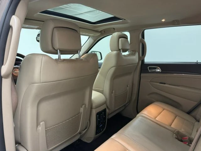 2017 Jeep Grand Cherokee - Image 14 of 31