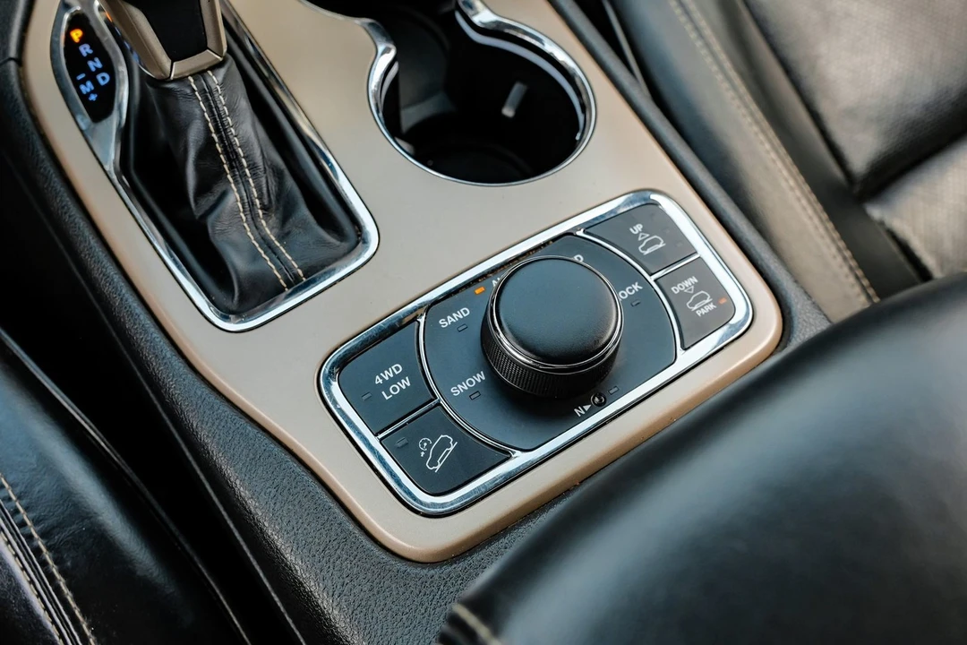 2017 Jeep WK2 Grand Cherokee - Image 26 of 31