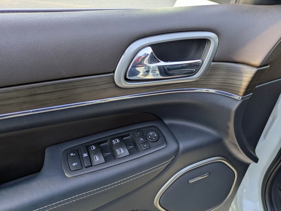 2017 Jeep WK2 Grand Cherokee - Image 16 of 31