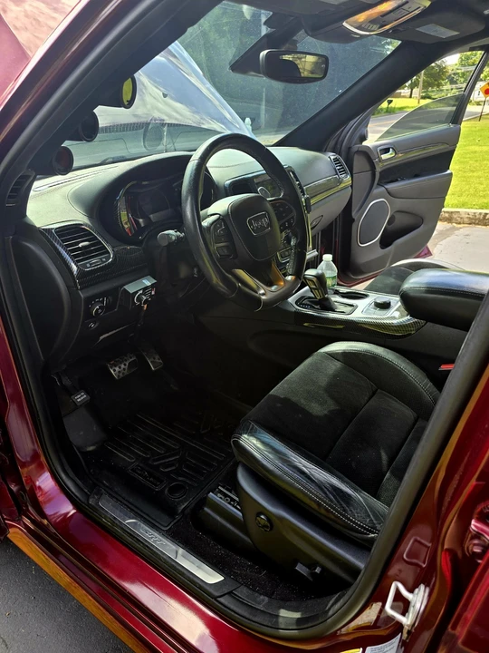2017 Jeep WK2 Grand Cherokee SRT - Image 12 of 21