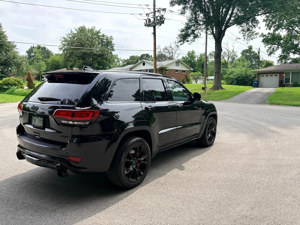 2017 Jeep WK2 Grand Cherokee SRT - Image 8 of 31