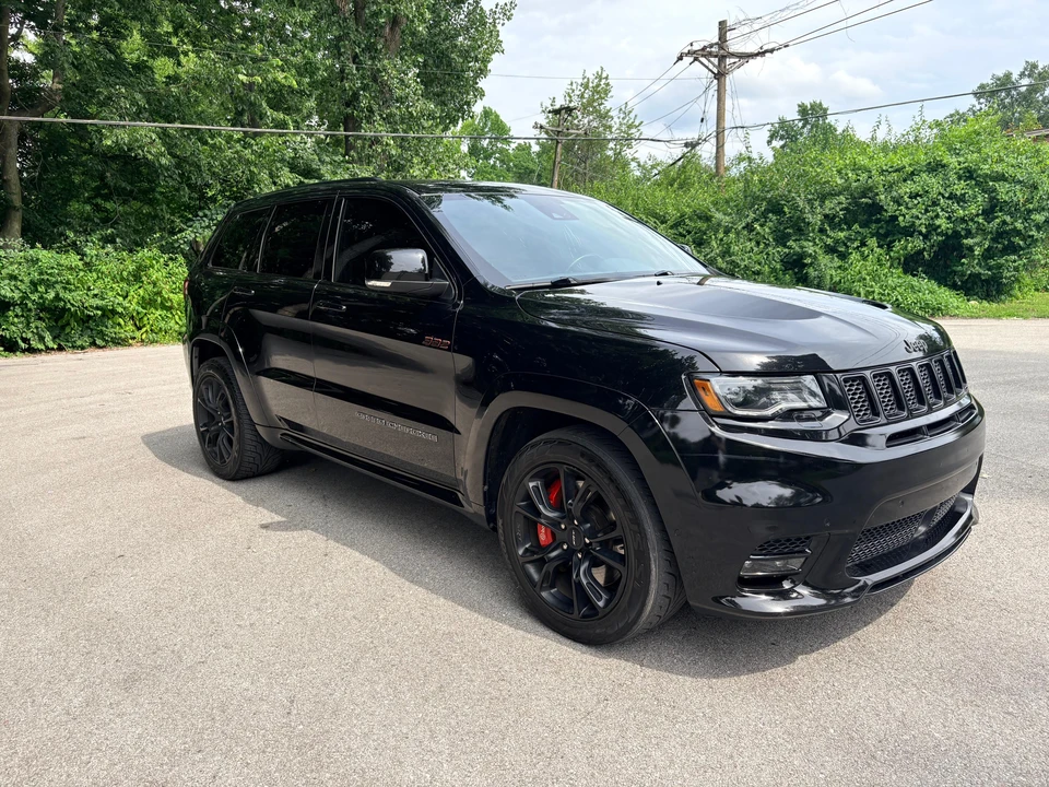 2017 Jeep WK2 Grand Cherokee SRT - Image 9 of 31