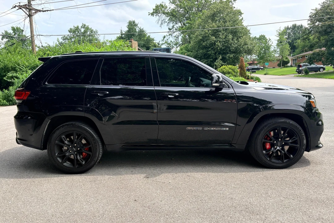 2017 Jeep WK2 Grand Cherokee SRT - Image 3 of 31
