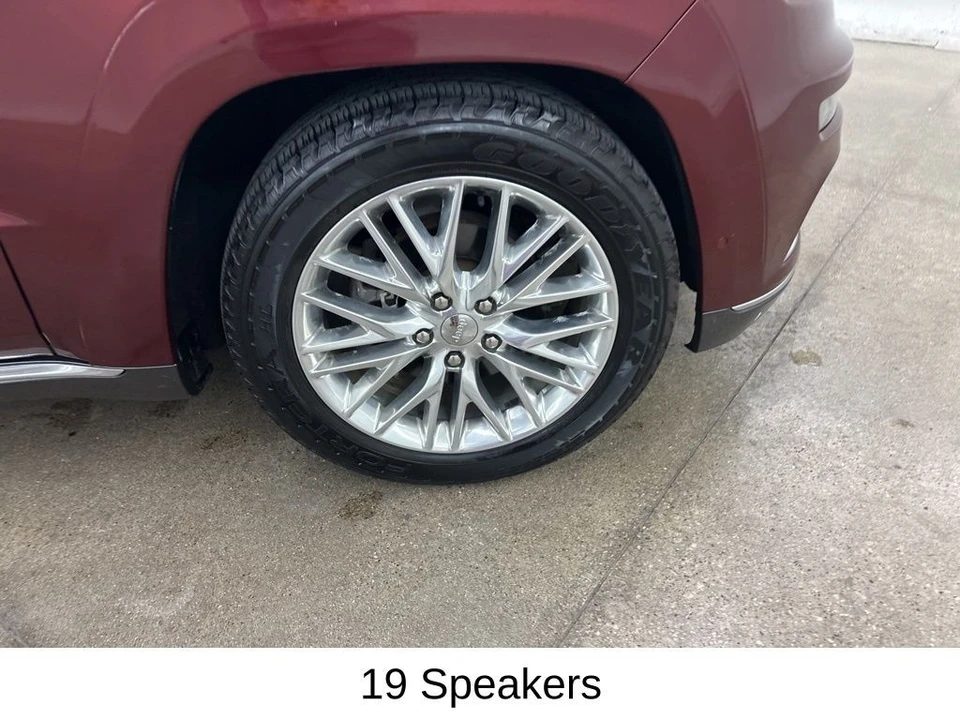 2017 Jeep - Image 16 of 31