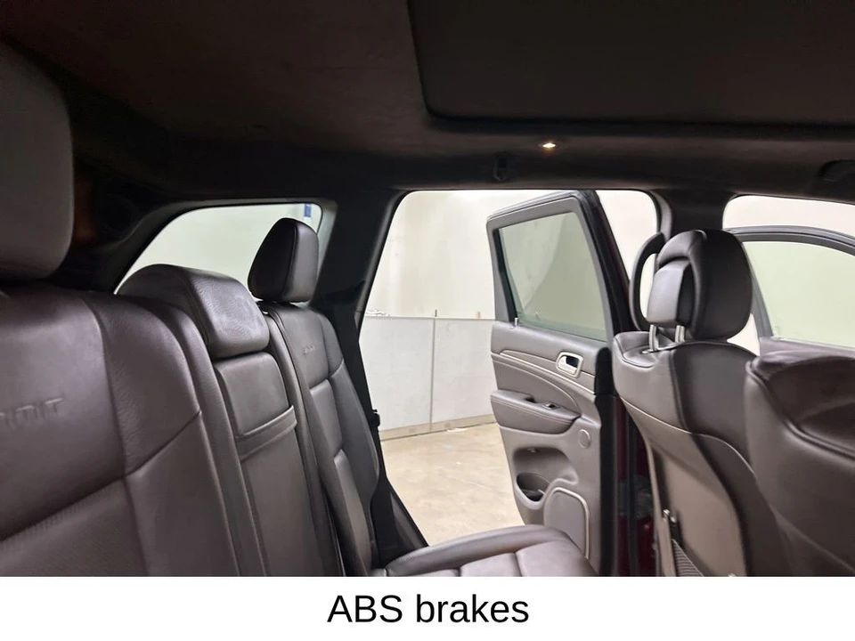 2017 Jeep - Image 26 of 31