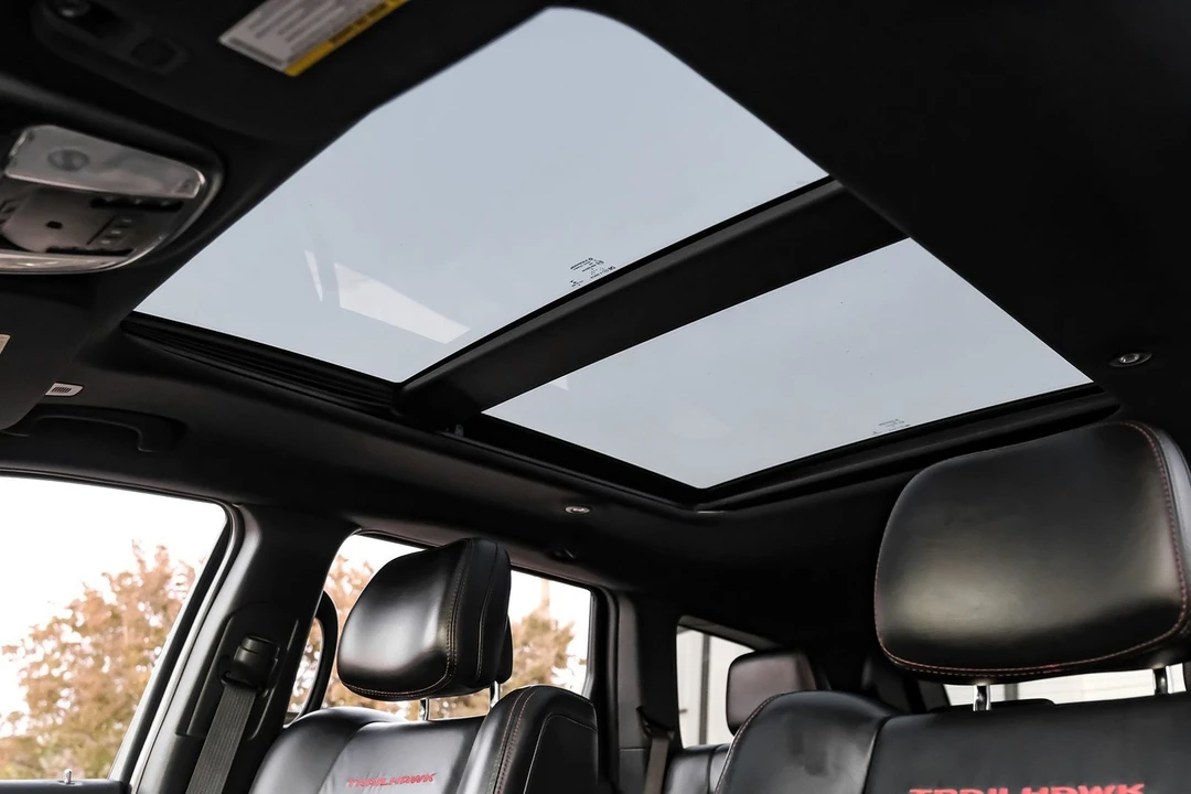 2017 Jeep WK2 Grand Cherokee - Image 6 of 21