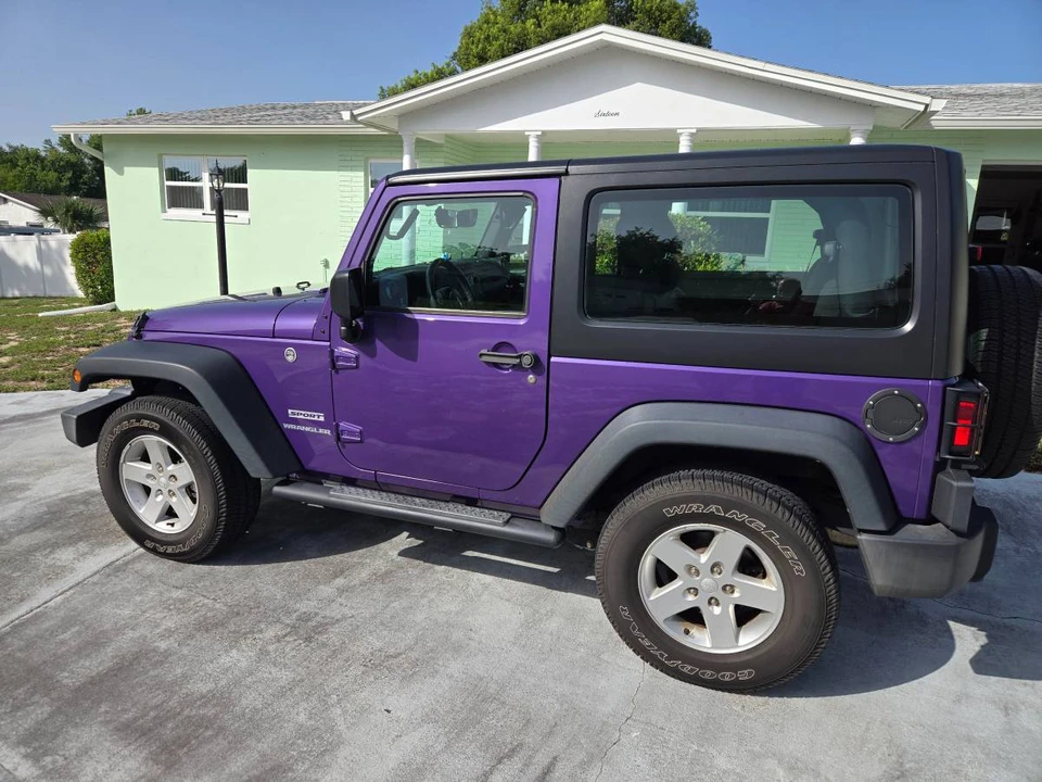 2017 Jeep JK Wrangler - Image 5 of 9