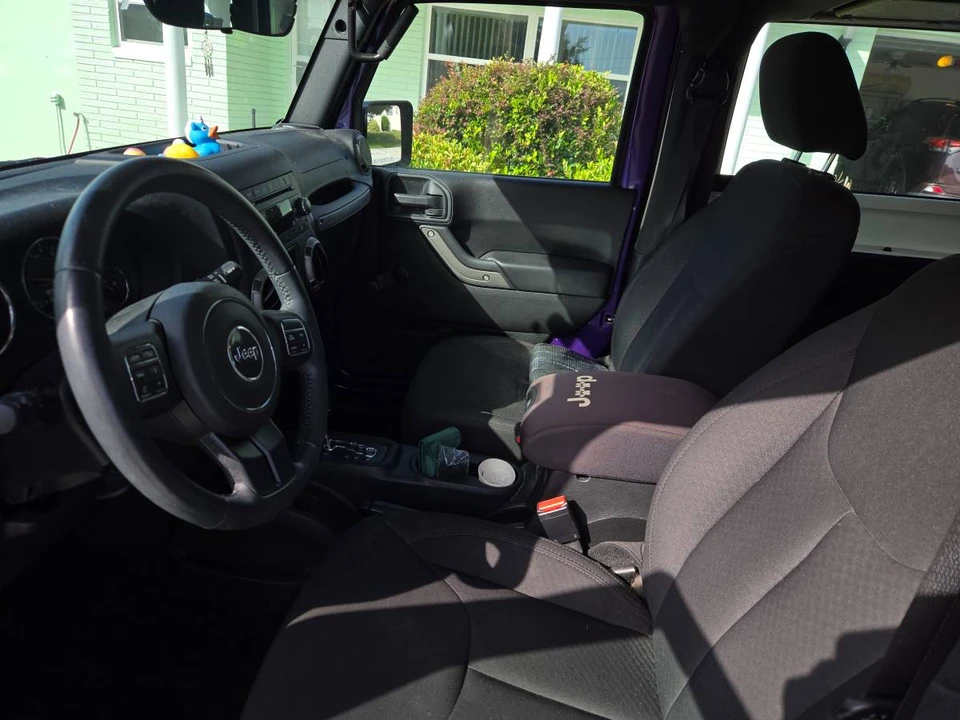2017 Jeep JK Wrangler - Image 4 of 9