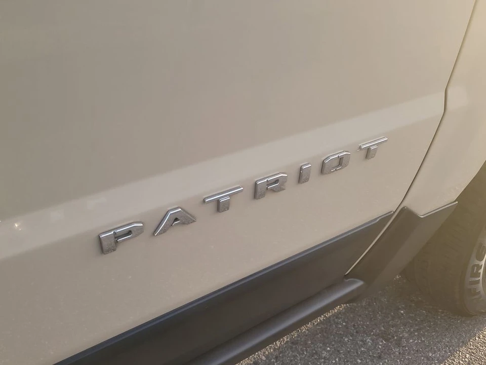 2017 Jeep Patriot - Image 6 of 12