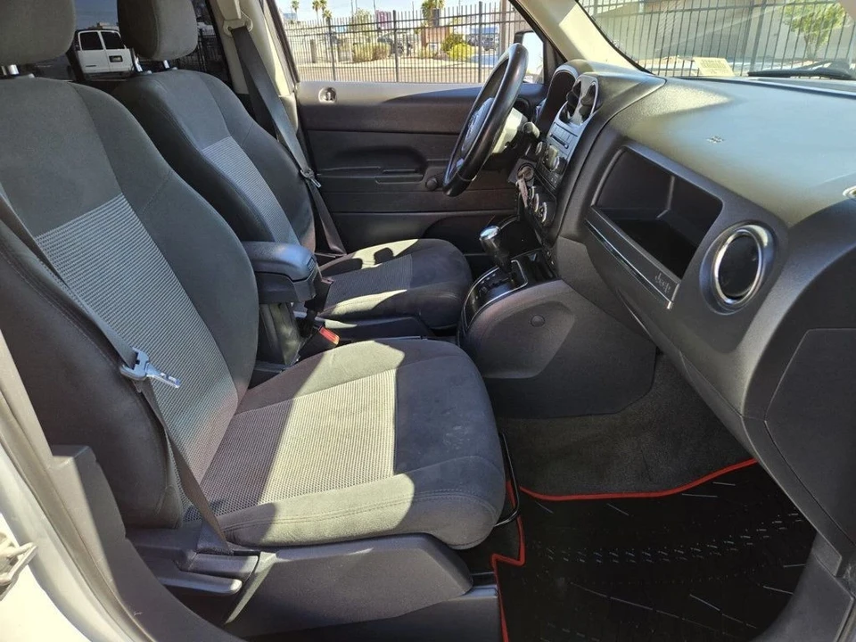 2017 Jeep Patriot - Image 11 of 19
