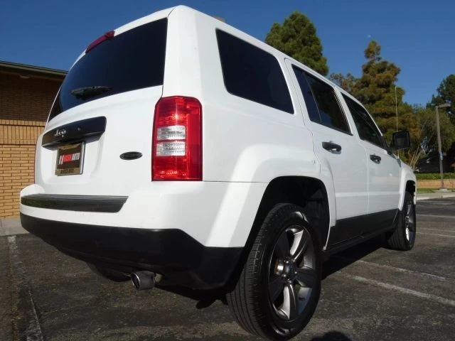 2017 Jeep Patriot - Image 9 of 21