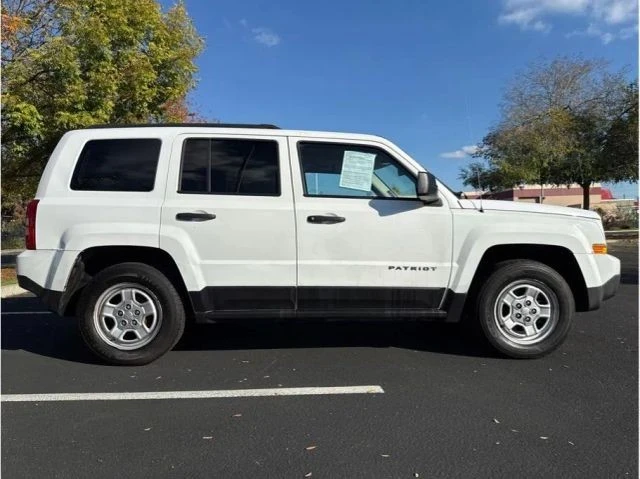 2017 Jeep Patriot - Image 2 of 12