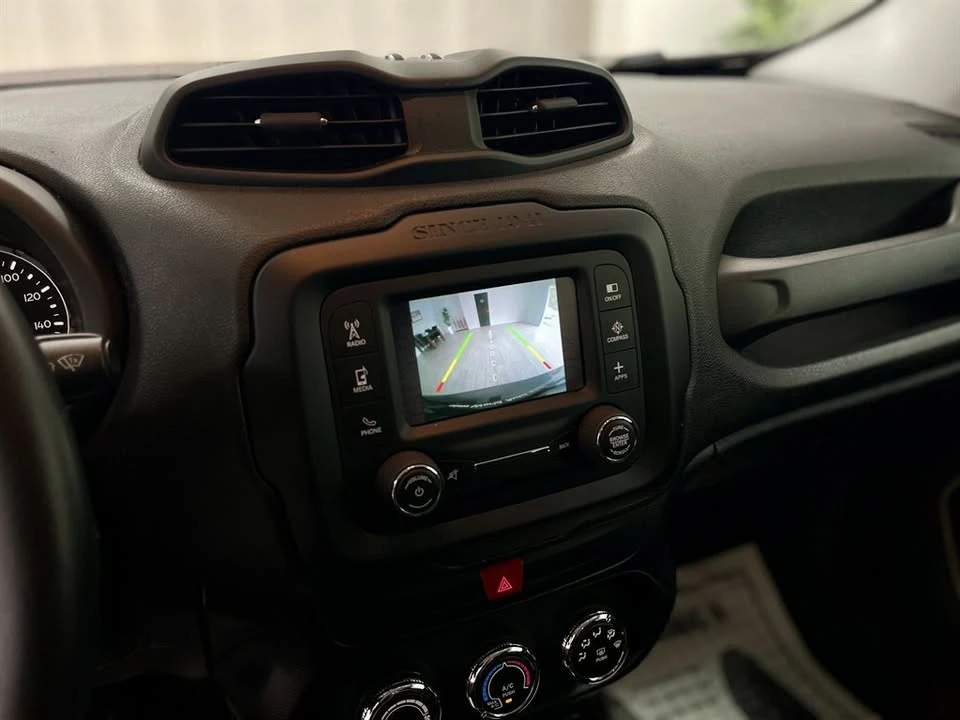 2017 Jeep Renegade - Image 15 of 19