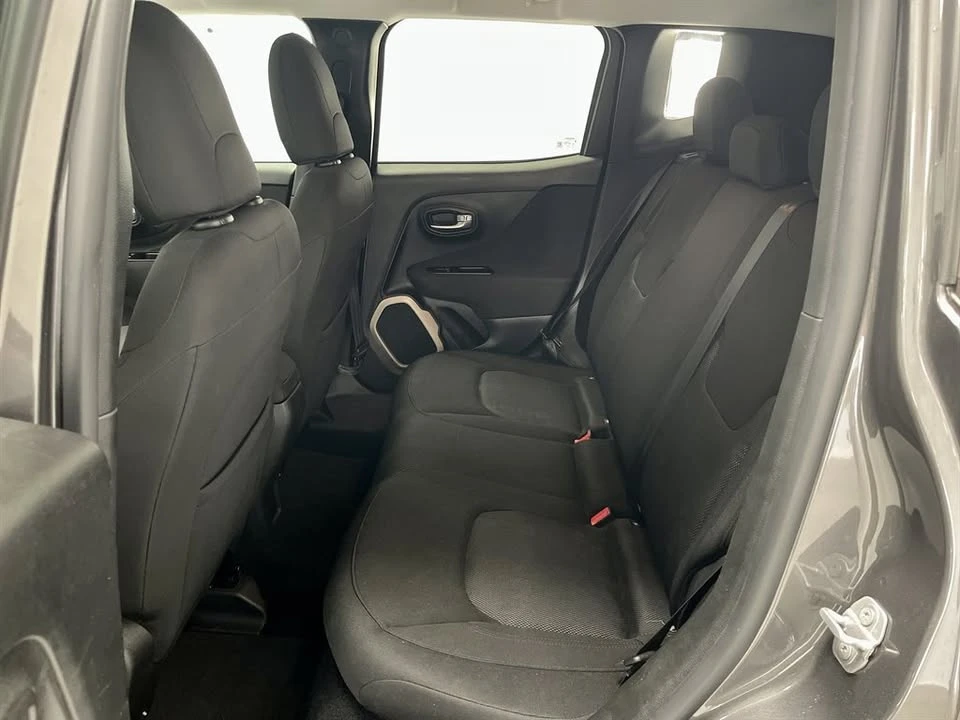 2017 Jeep Renegade - Image 9 of 19