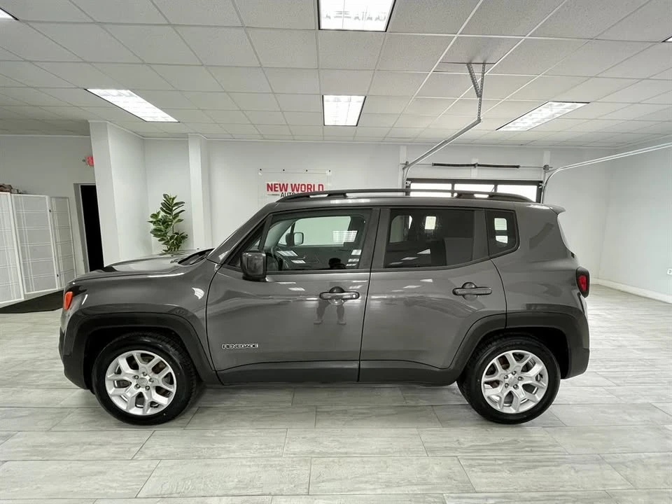 2017 Jeep Renegade - Image 2 of 19