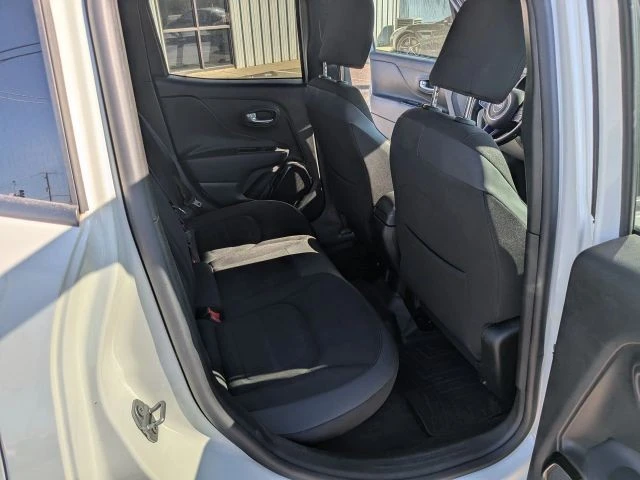 2017 Jeep Renegade - Image 18 of 21