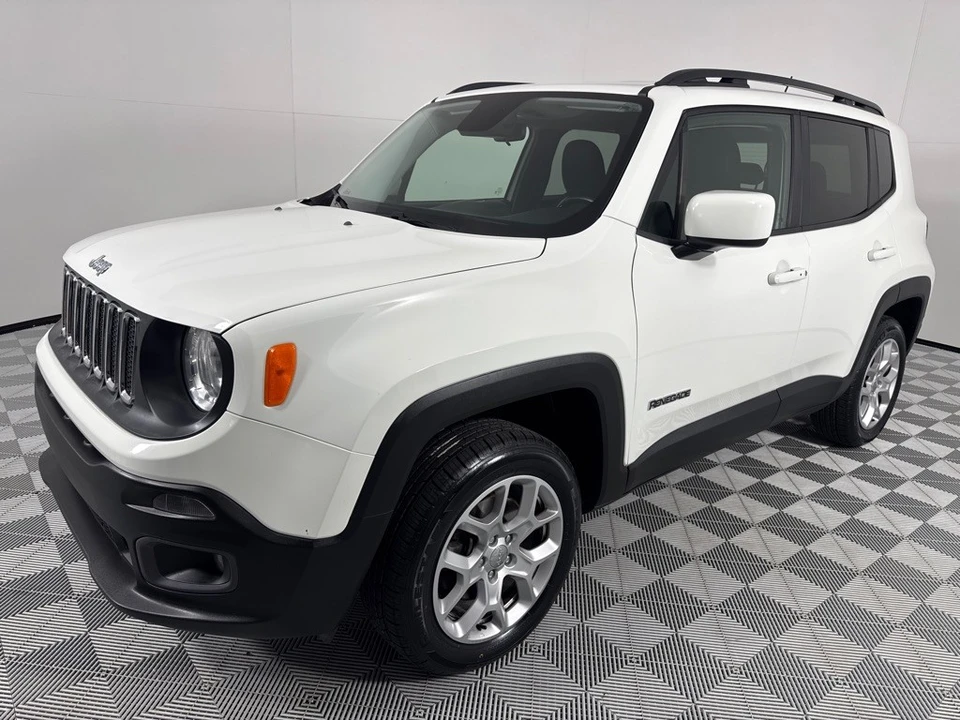 2017 Jeep Renegade - Image 10 of 12