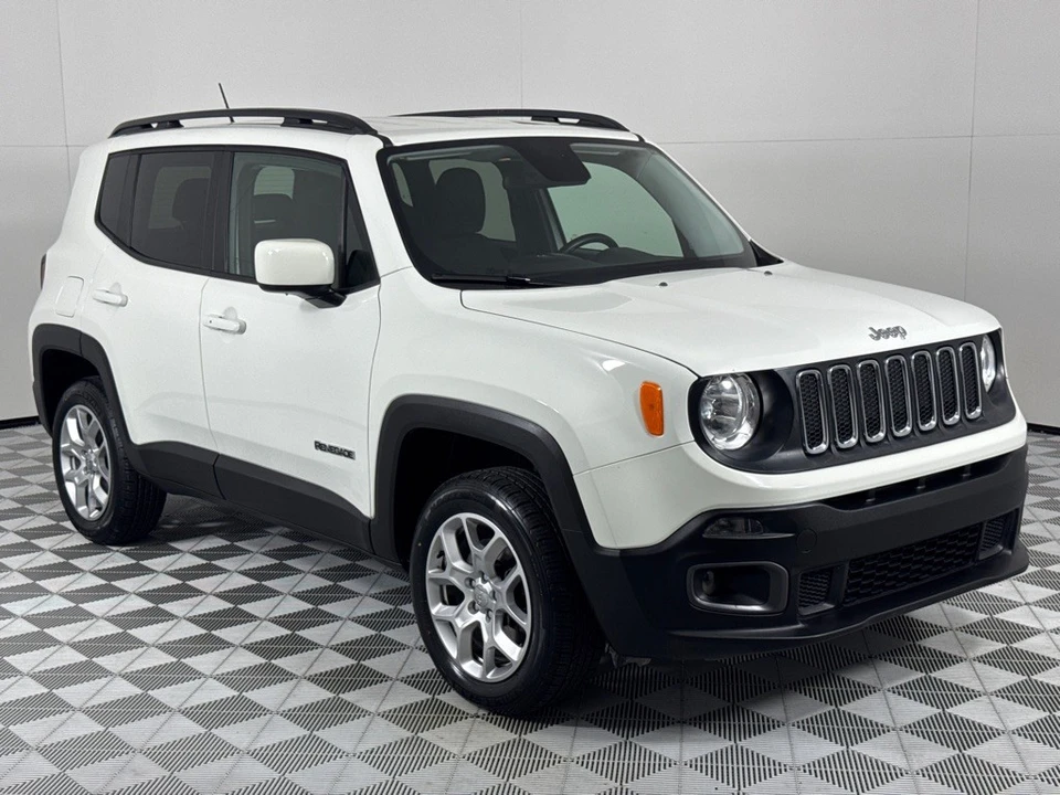 2017 Jeep Renegade - Image 3 of 12